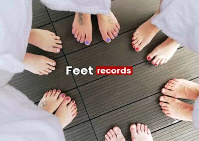 How to sell feet pictures on Instagram