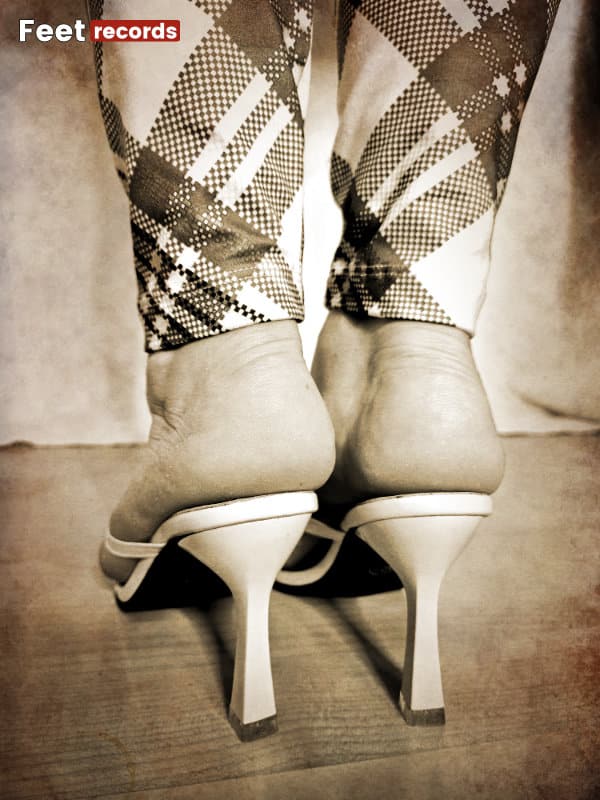Vintage Heels by Footmodel BlaqCat